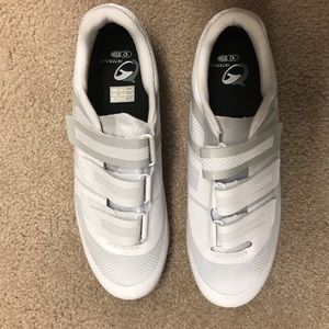 Pear Izumi womens Quest cycling shoes-Worn once!